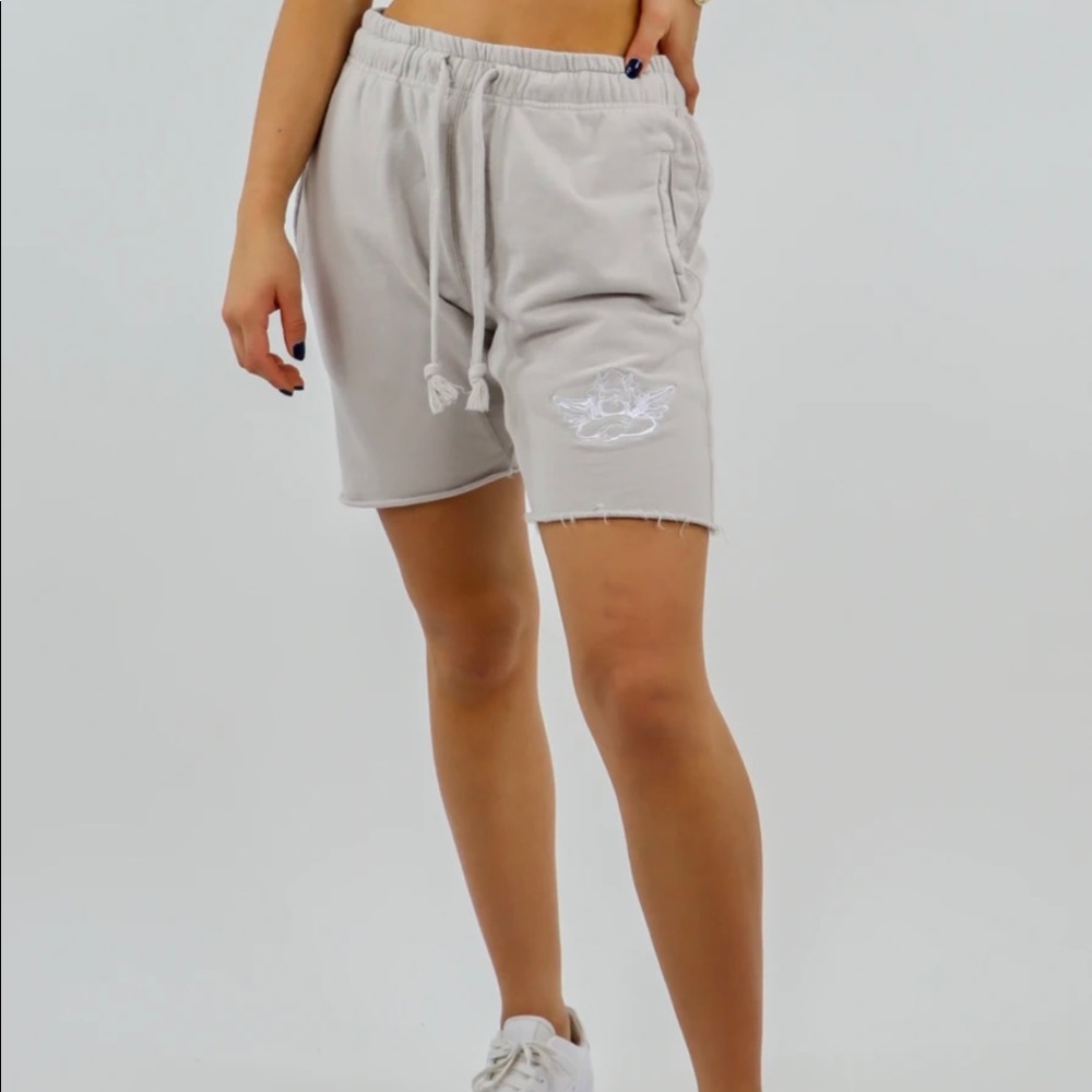 Boys lie sweat shorts size small grey